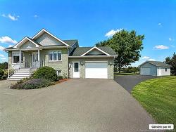 587 H J Comeau Tracadie, NB E1X 1A5