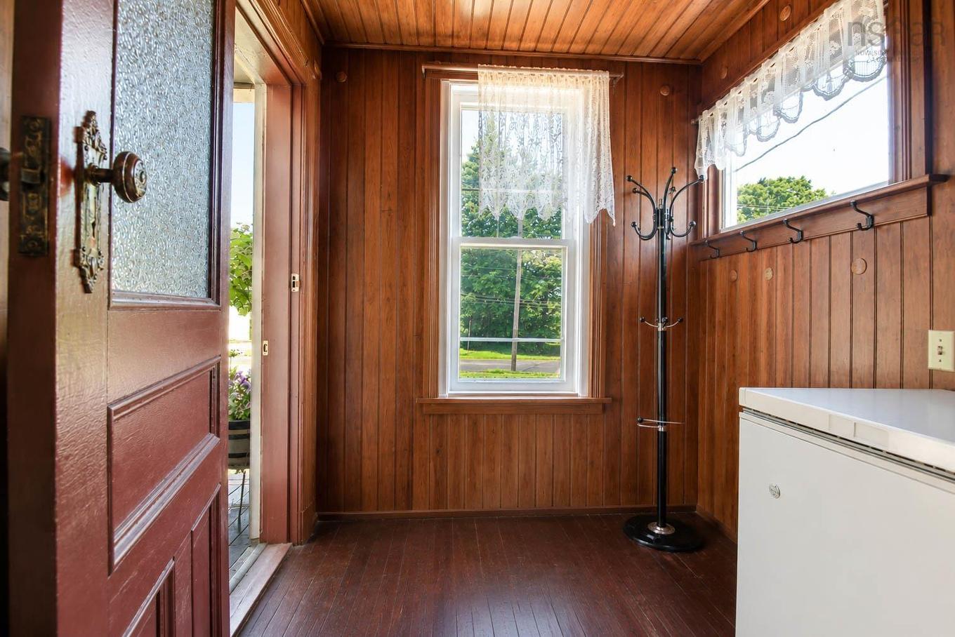 476 Trenton Road, New Glasgow, NS - Indoor Photo Showing Other Room
