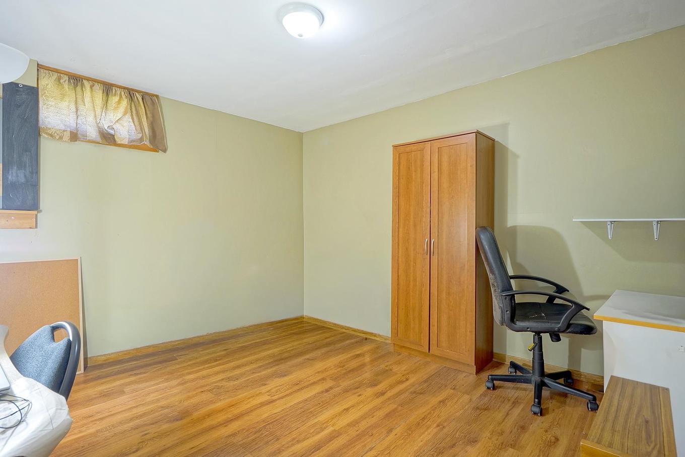 14 St. Catherines Avenue, Stratford, PE - Indoor Photo Showing Office