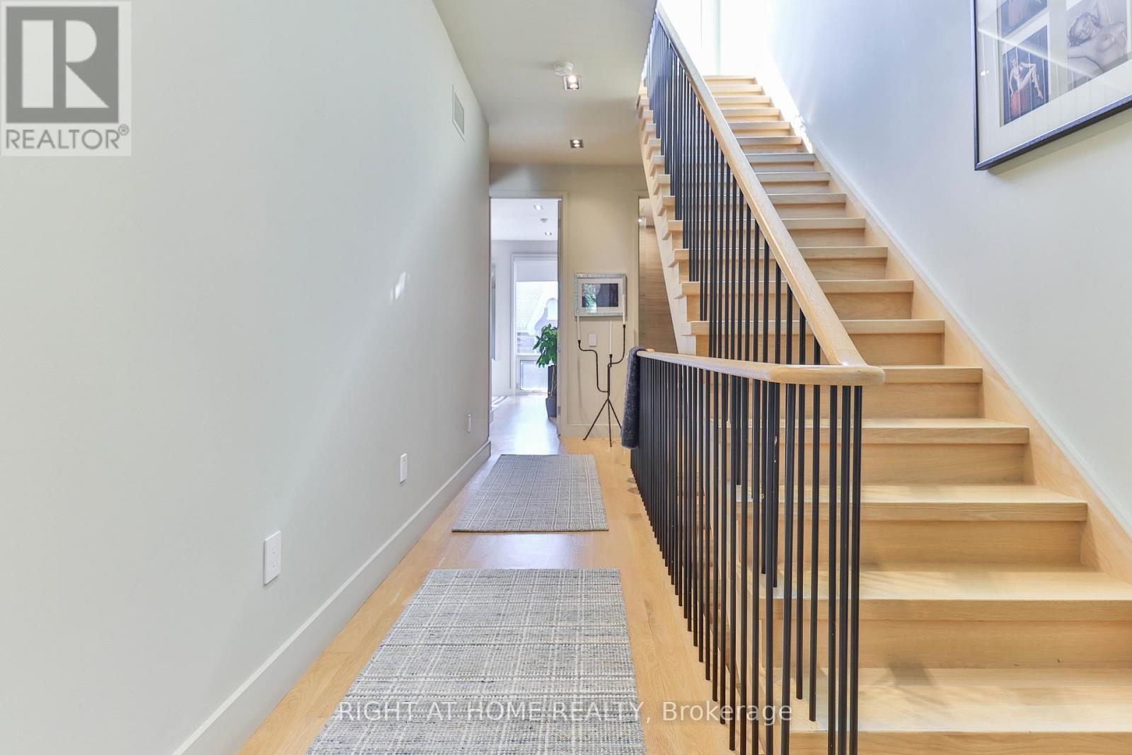 18 Mitchell Avenue, Toronto, ON - Indoor Photo Showing Other Room