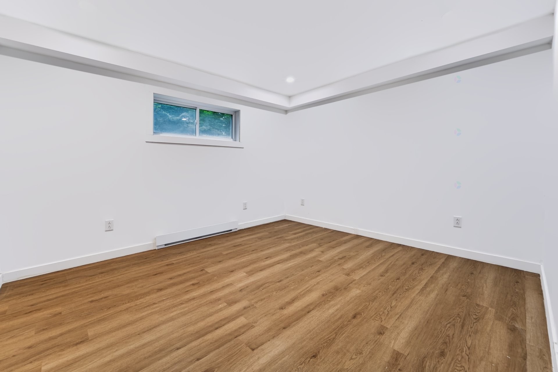Chambre à coucher - 12 Rue Pierre, Saint-Lin/Laurentides, QC - Indoor Photo Showing Other Room