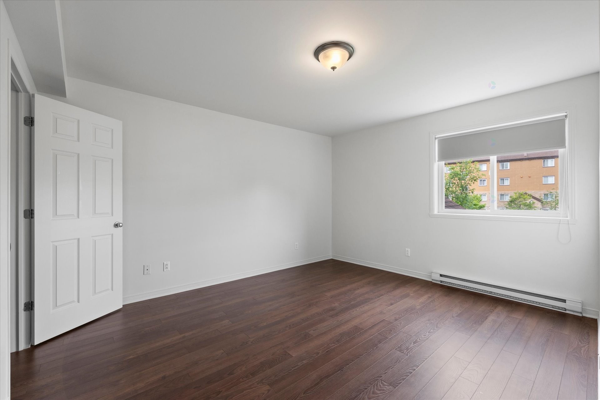 Master Bedroom - 3-555 Av. Forest, Pincourt, QC - Indoor Photo Showing Other Room