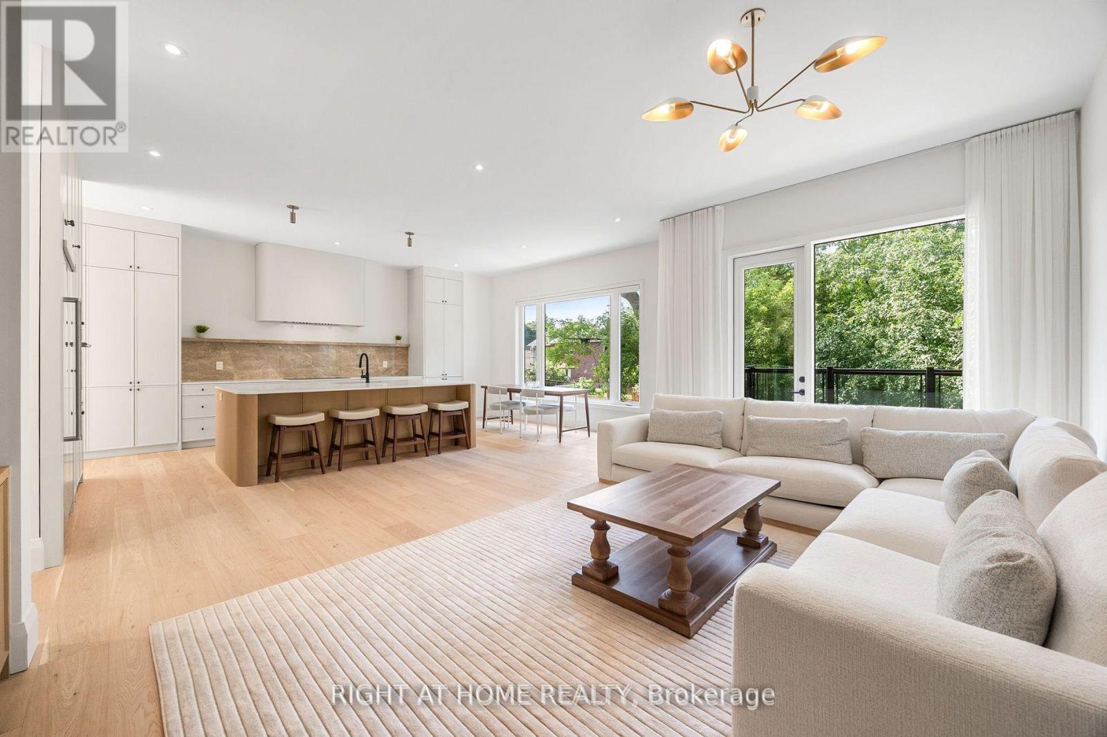 Family/Kitchen - 120 Hammell Street, Toronto, ON - Indoor Photo Showing Living Room