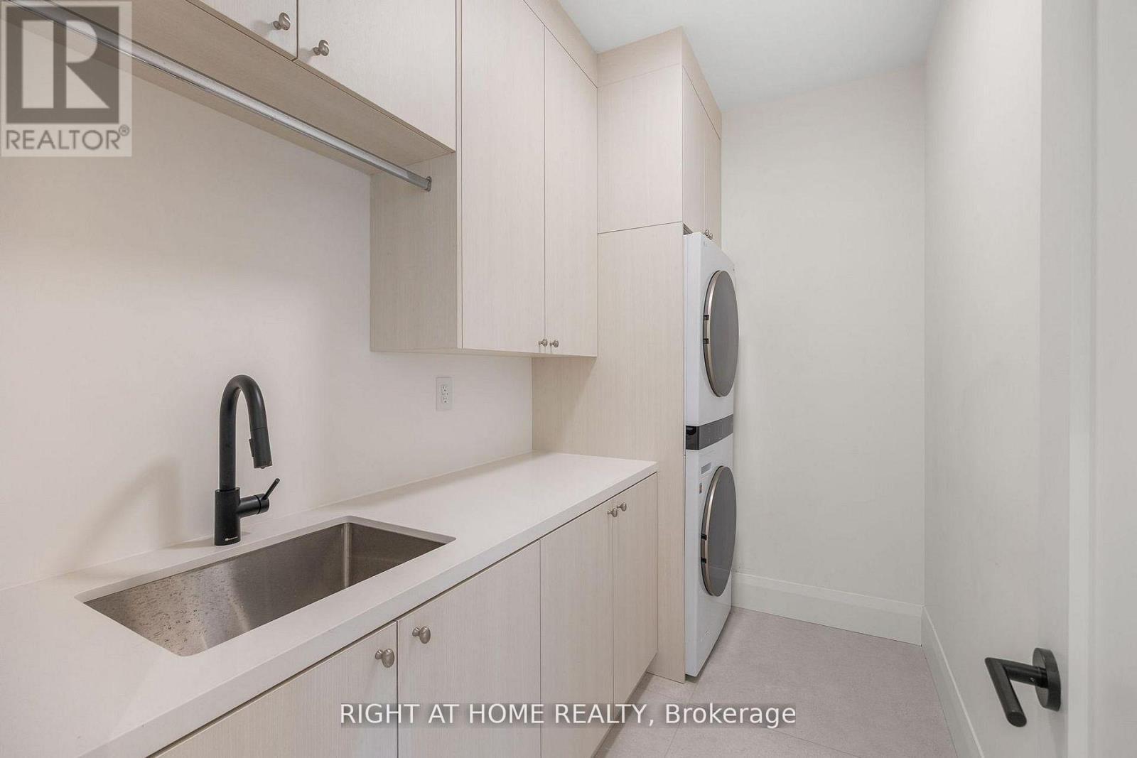 2nd Floor Laundry - 120 Hammell Street, Toronto, ON - Indoor Photo Showing Laundry Room
