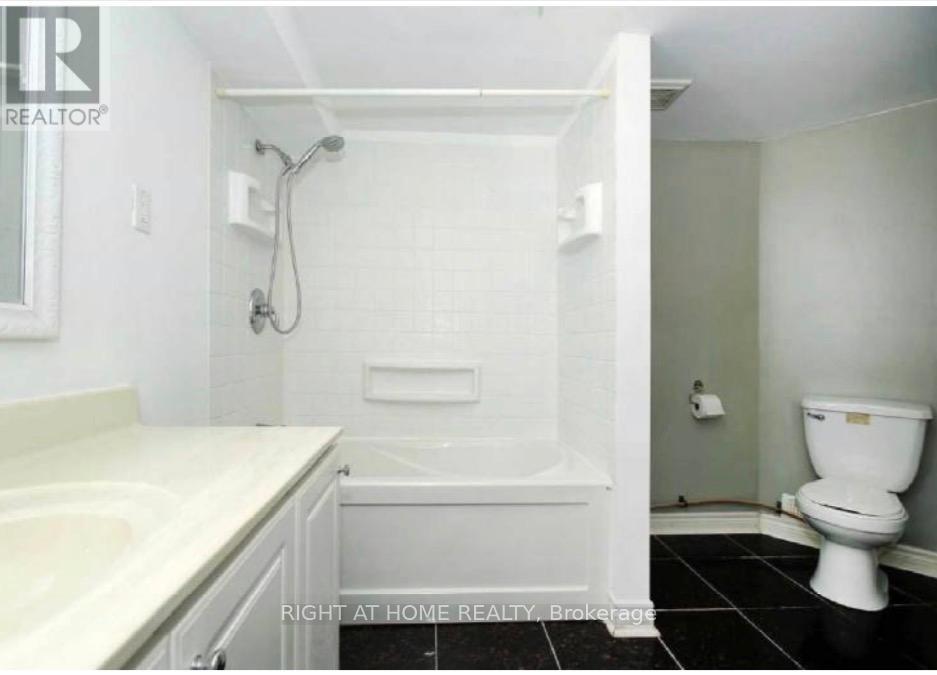 21025 Lake Ridge Road, Brock, ON - Indoor Photo Showing Bathroom