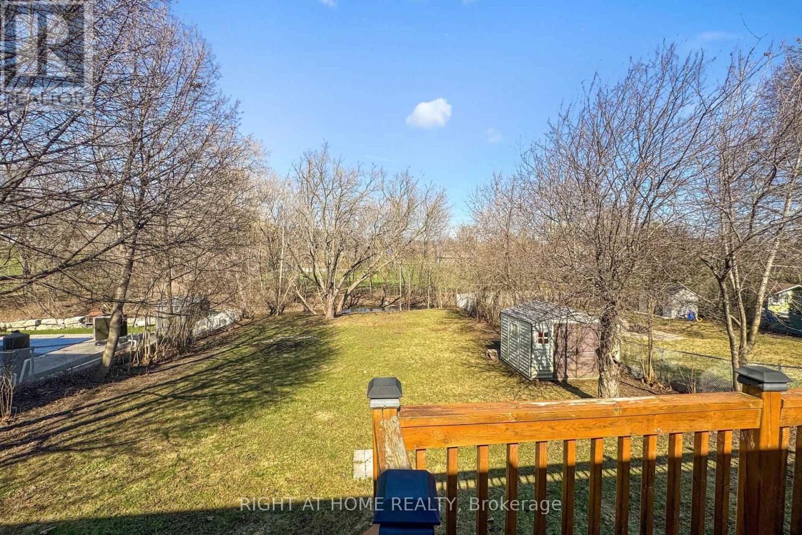 15 Pioneer Drive, Mississauga, ON - Outdoor