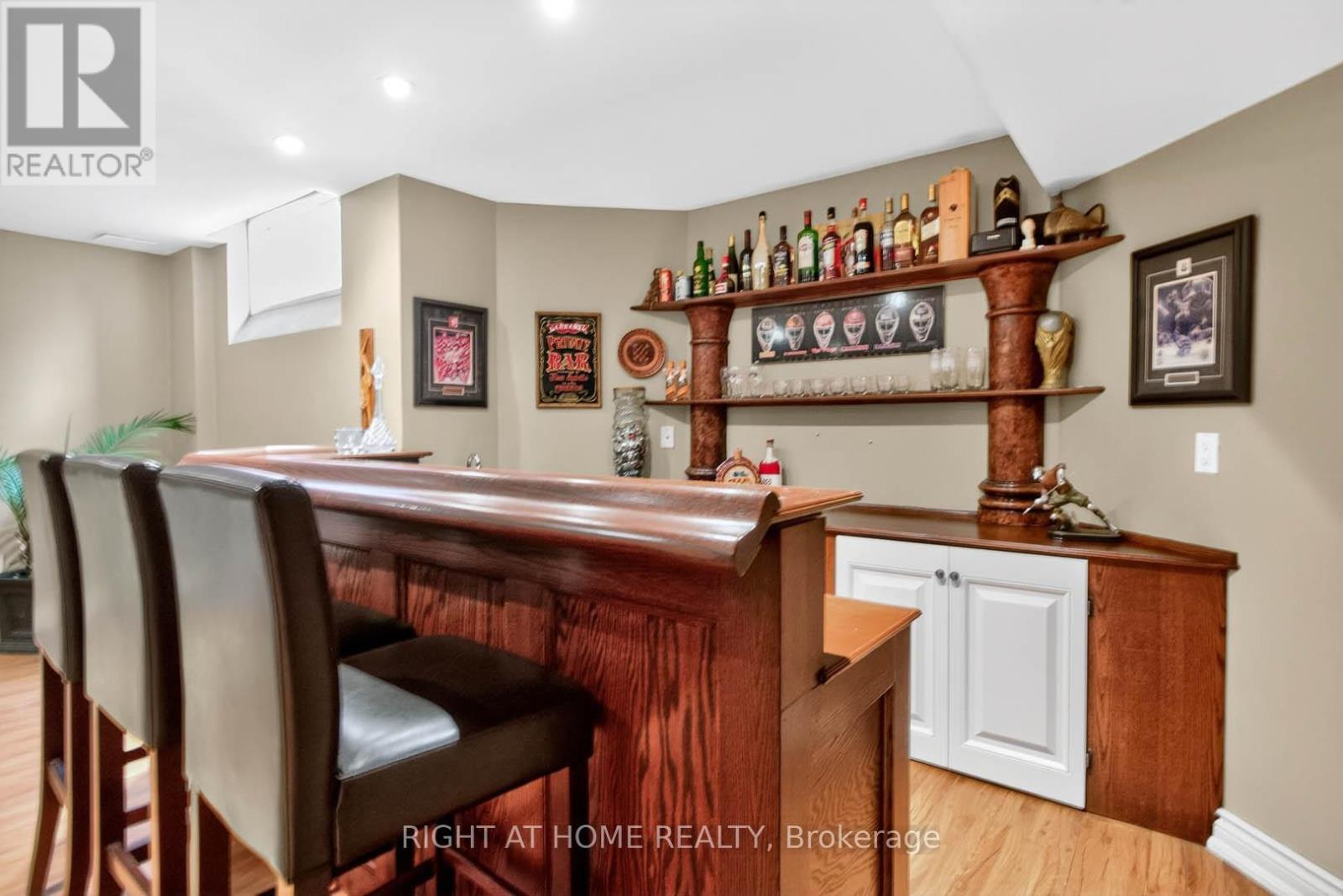 5956 Rayshaw Crescent, Mississauga, ON - Indoor
