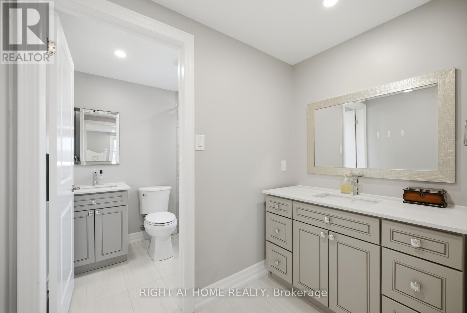 5885 7Th Line, New Tecumseth, ON - Indoor Photo Showing Bathroom
