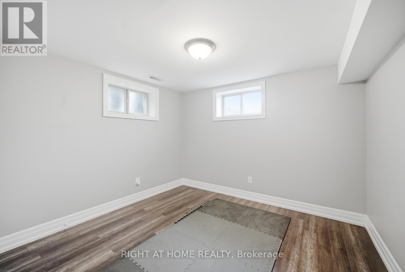 5885 7Th Line, New Tecumseth, ON - Indoor Photo Showing Other Room