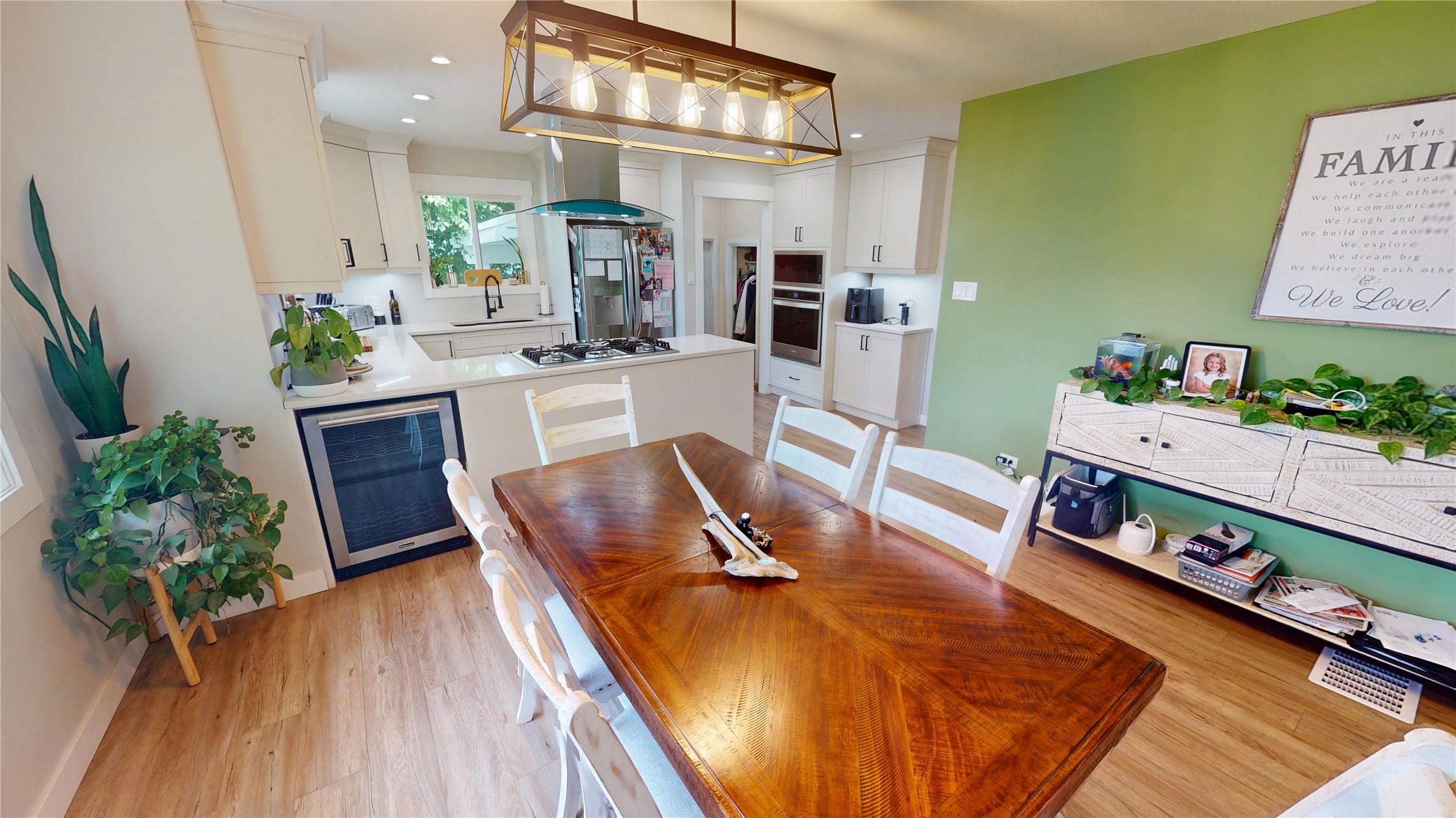 904 9Th Street, Cranbrook, BC - Indoor