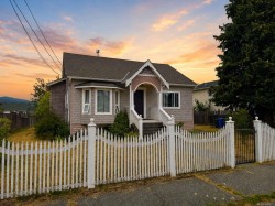 2738 12th Ave Port Alberni, BC V9Y 2T6