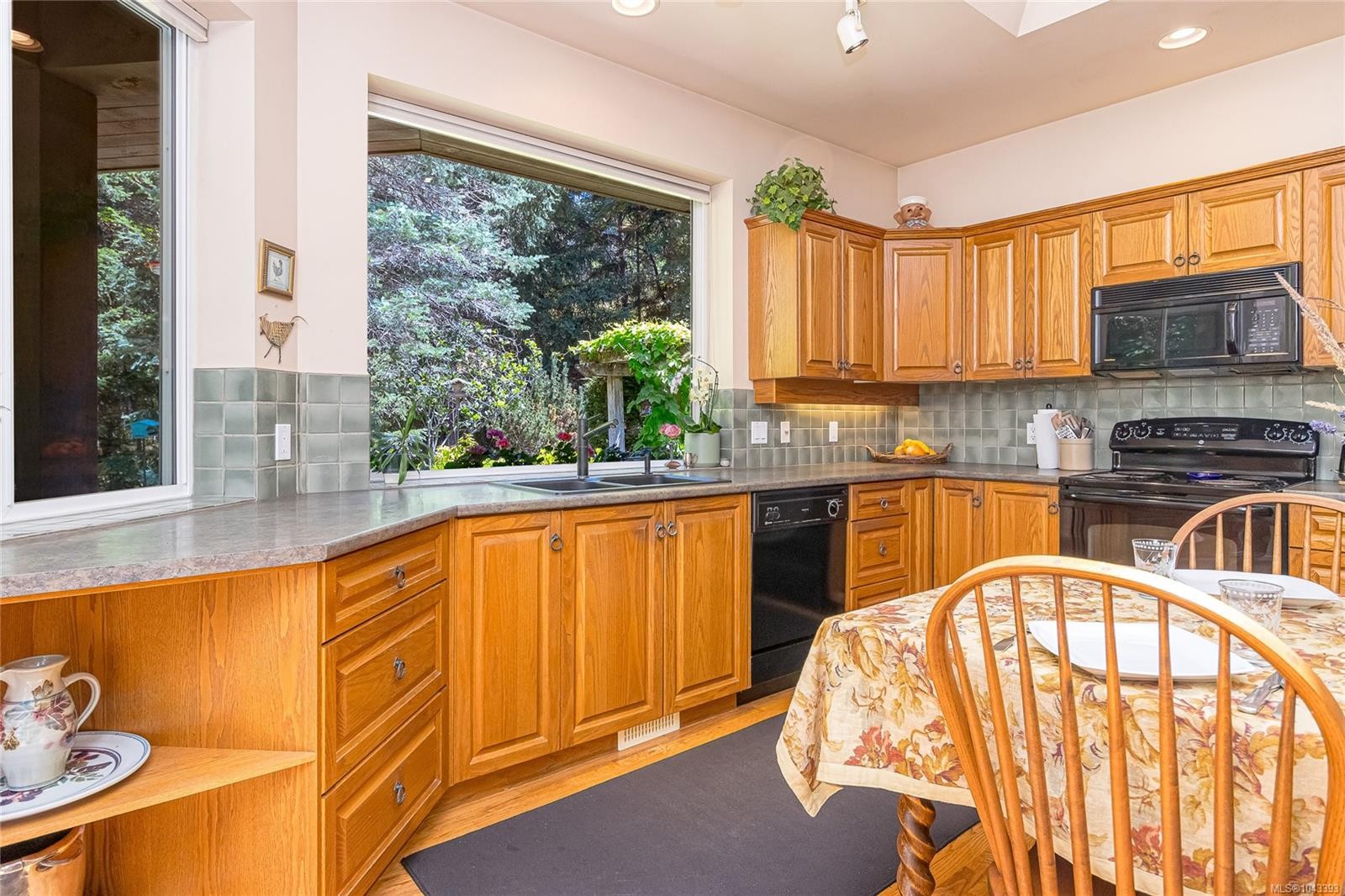 1145 Osprey Dr, Duncan, BC
