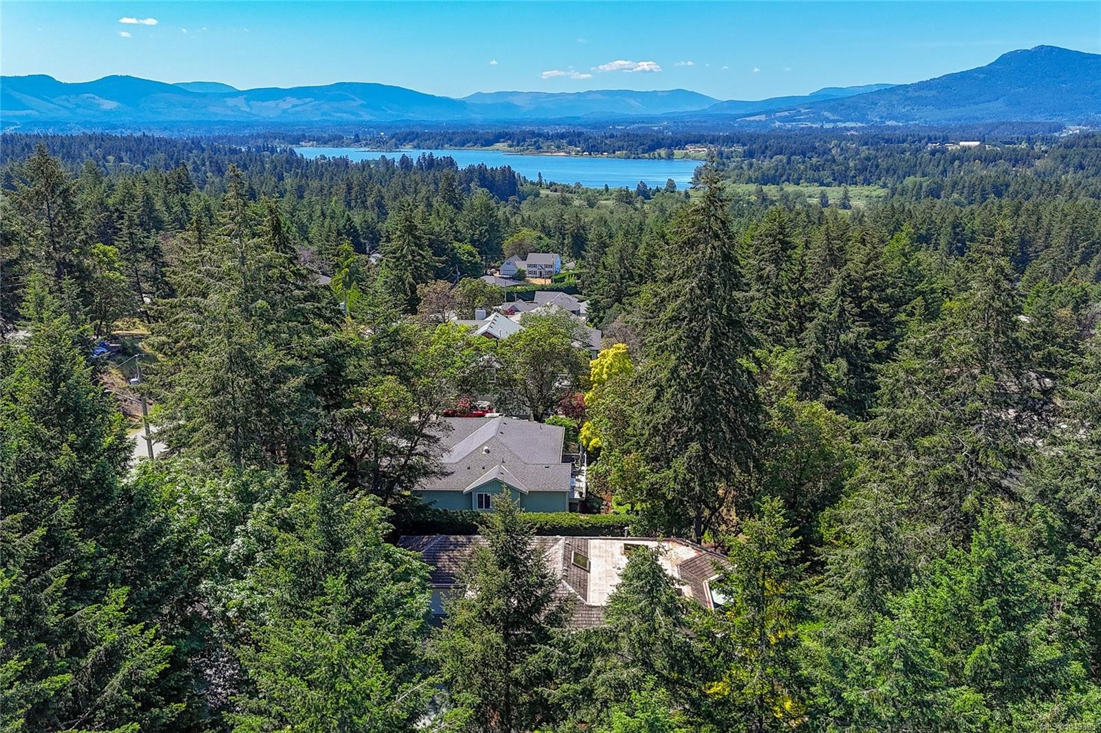 1145 Osprey Dr, Duncan, BC