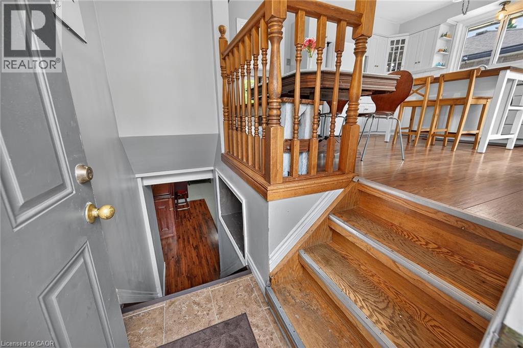 251 Mackenzie Crescent, Caledonia, ON - Indoor Photo Showing Other Room