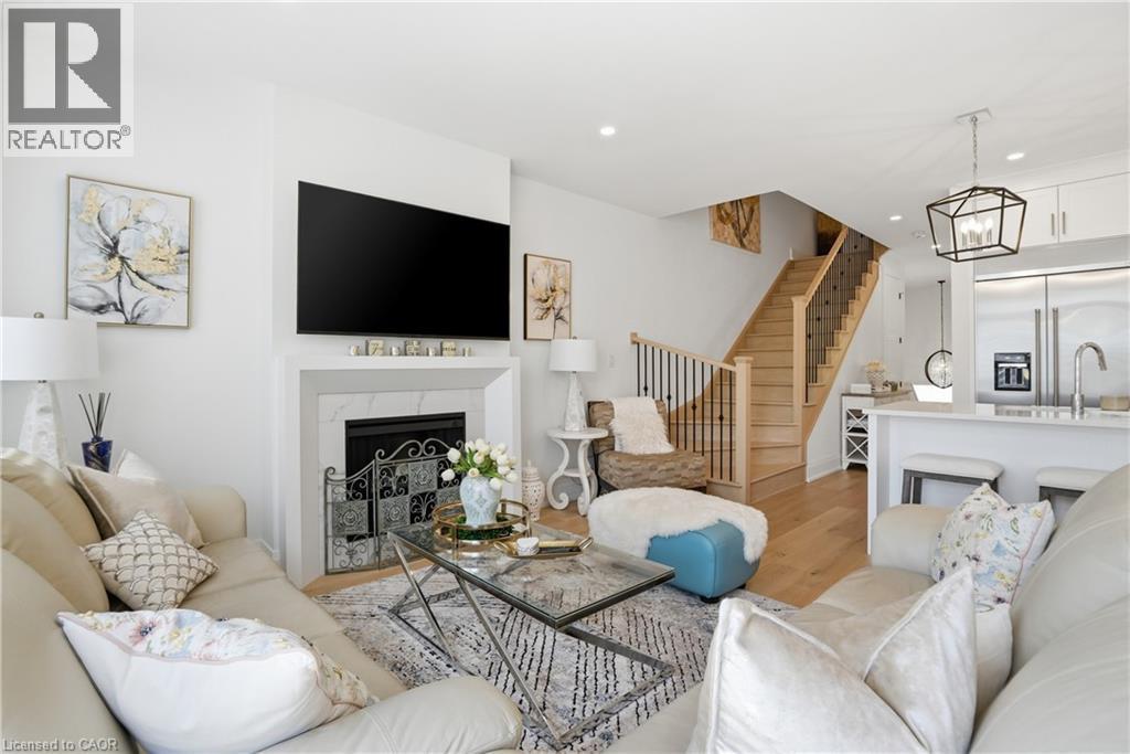 24 Willow Bank Common, St. Catharines, ON - Indoor Photo Showing Living Room With Fireplace