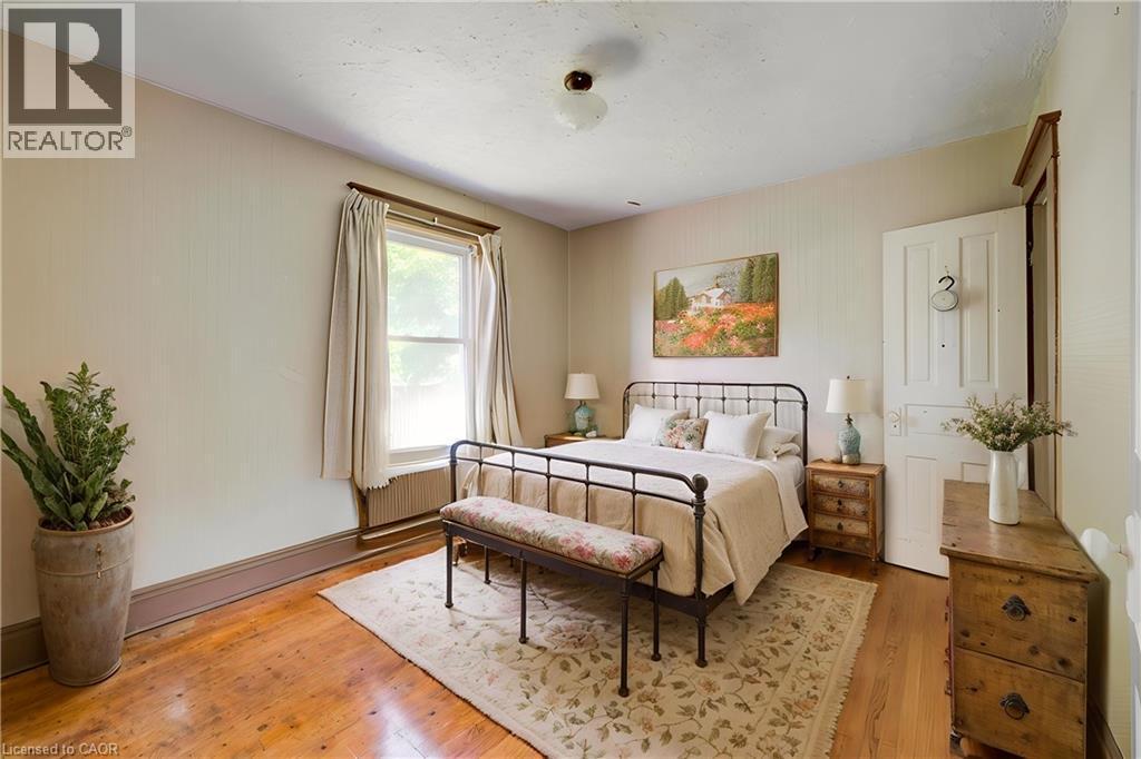 2 Samuelson Street, Cambridge, ON - Indoor Photo Showing Bedroom