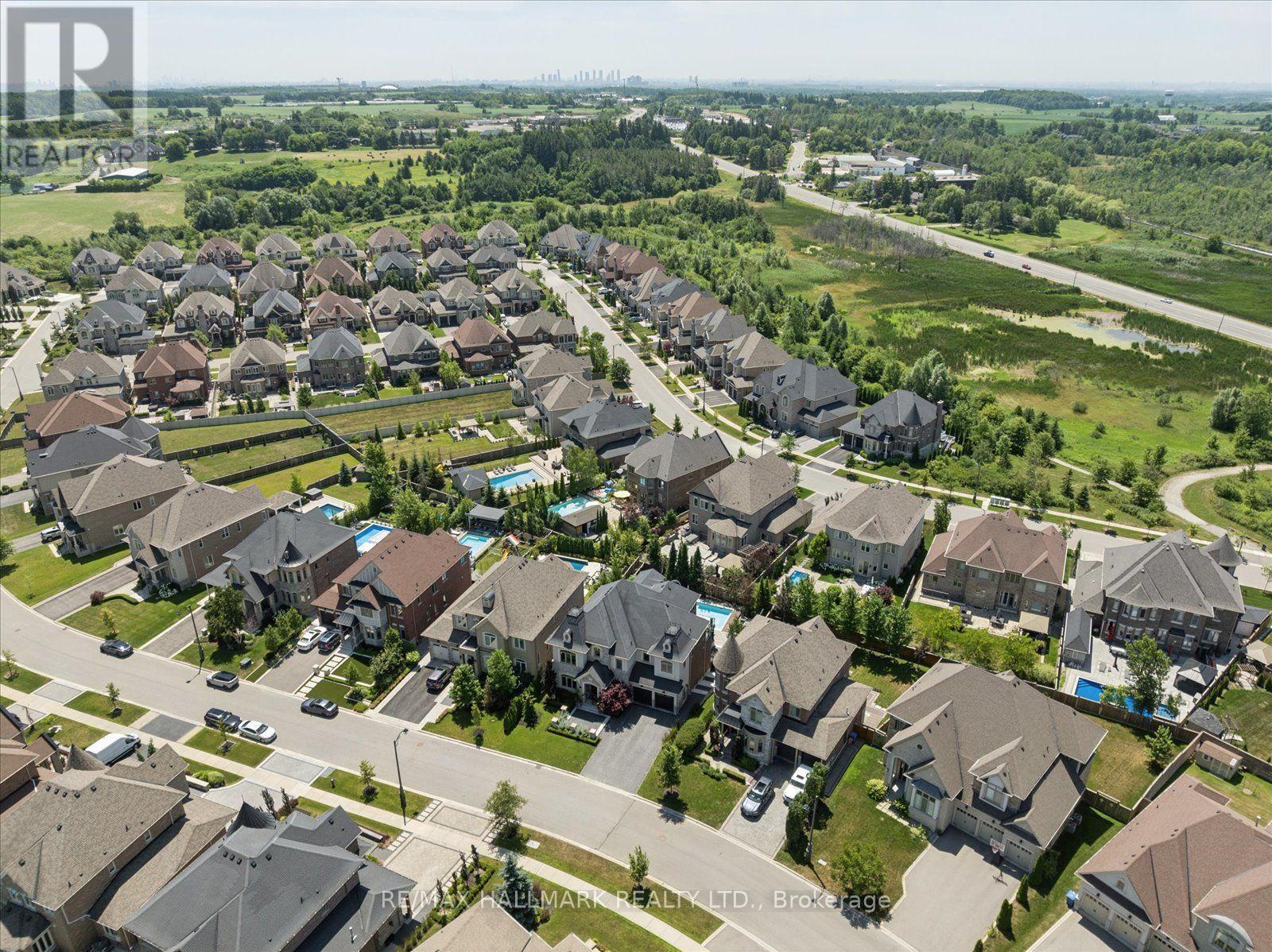 87 Chuck Ormsby Crescent, King, ON - Outdoor With View