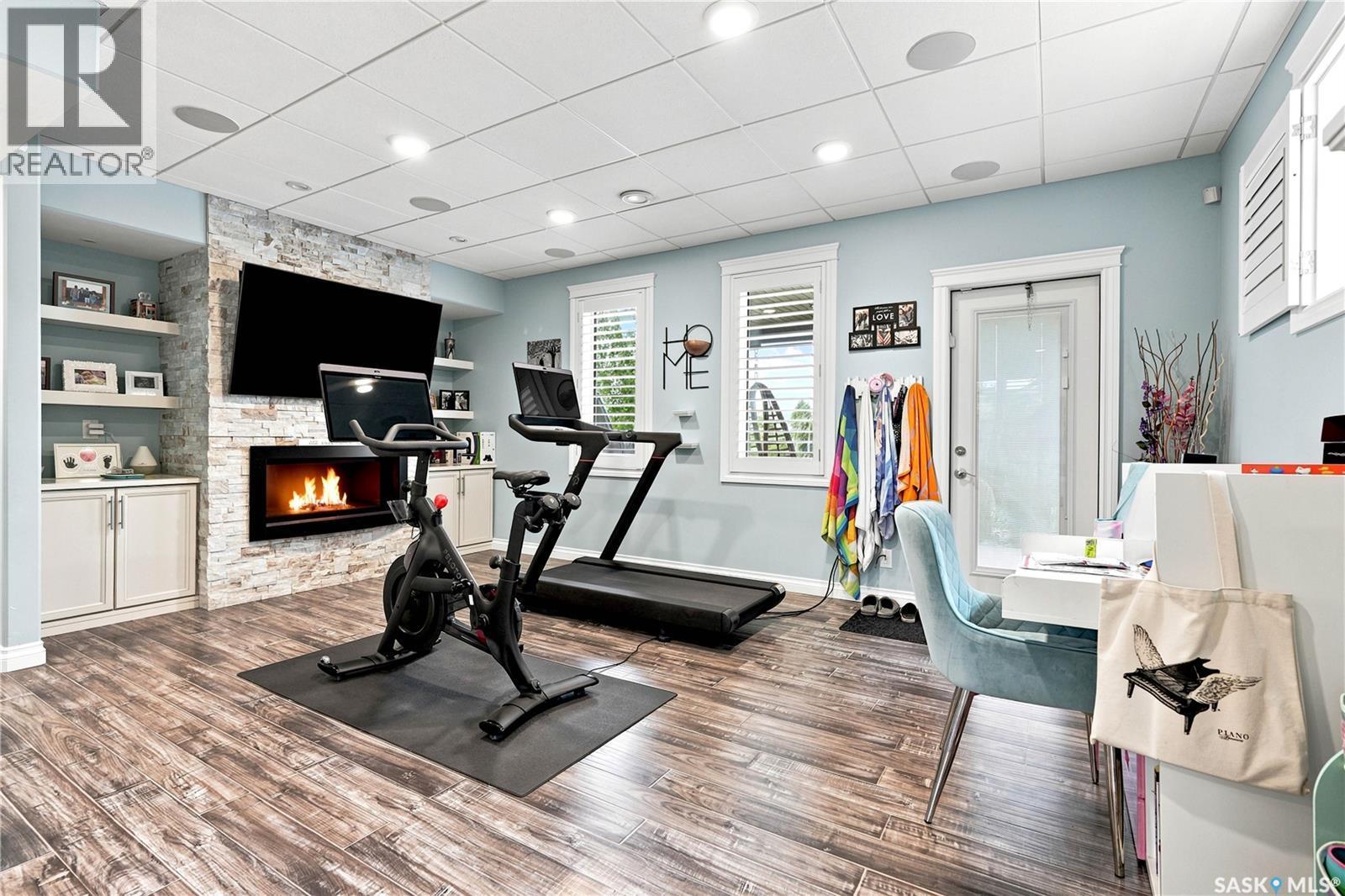 335 Dawson Crescent, Saskatoon, SK - Indoor Photo Showing Gym Room