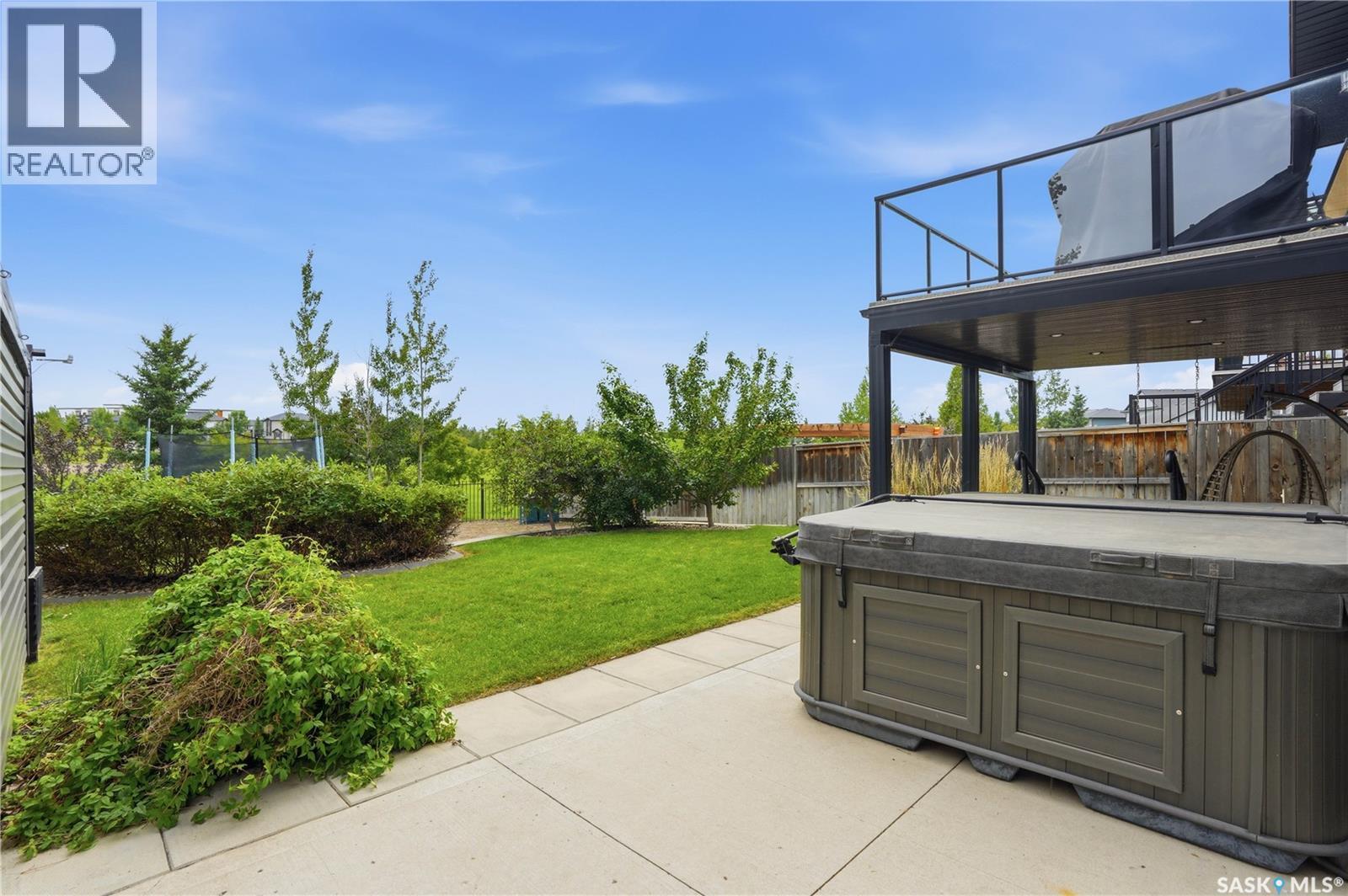335 Dawson Crescent, Saskatoon, SK - Outdoor