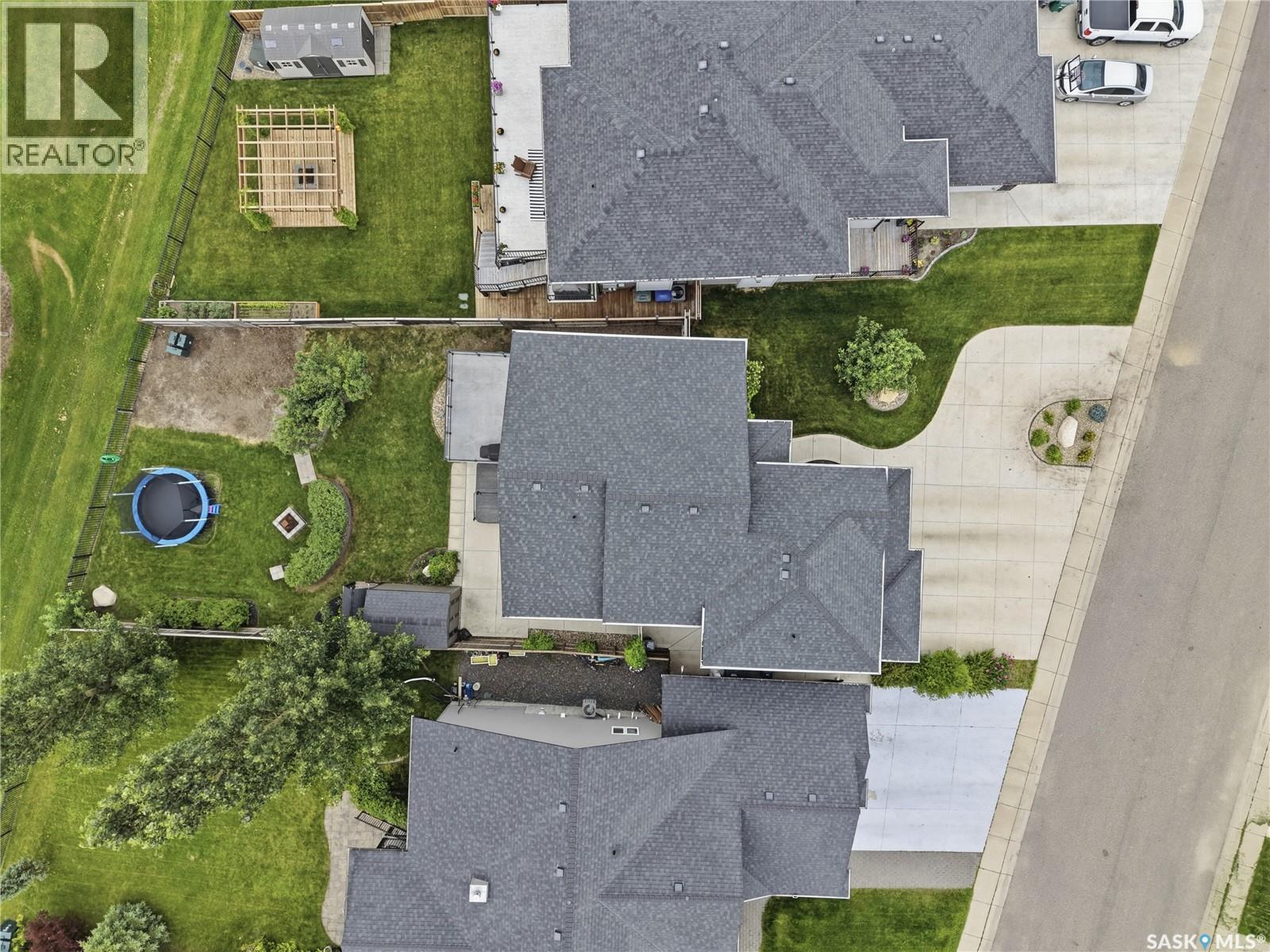 335 Dawson Crescent, Saskatoon, SK - Outdoor With Deck Patio Veranda With View