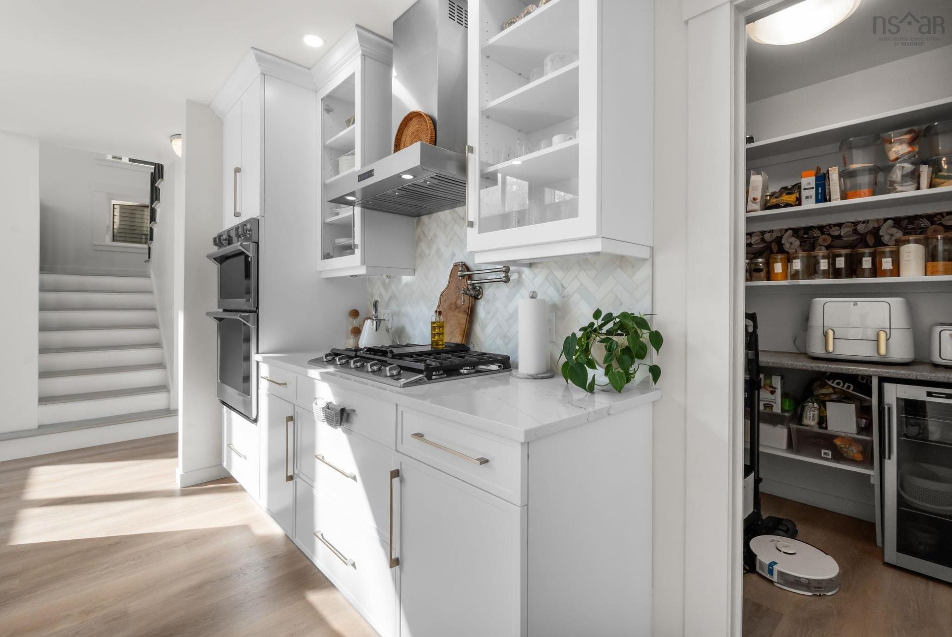 51 Capstone Crescent, Bedford, NS - Indoor Photo Showing Kitchen