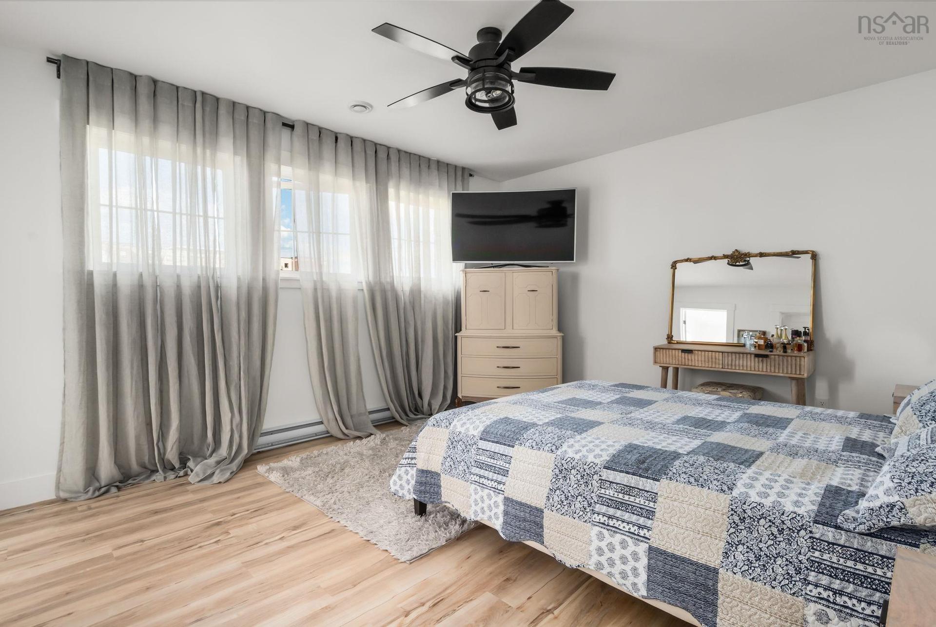 51 Capstone Crescent, Bedford, NS - Indoor Photo Showing Bedroom