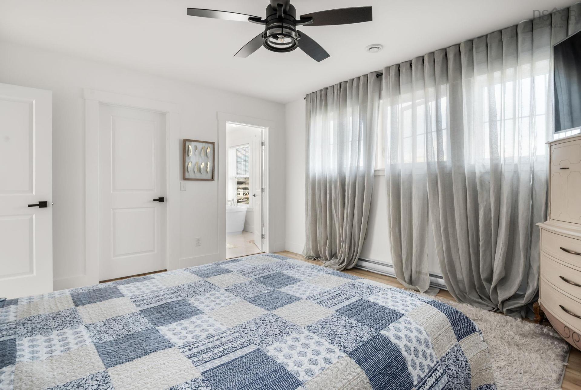 51 Capstone Crescent, Bedford, NS - Indoor Photo Showing Bedroom
