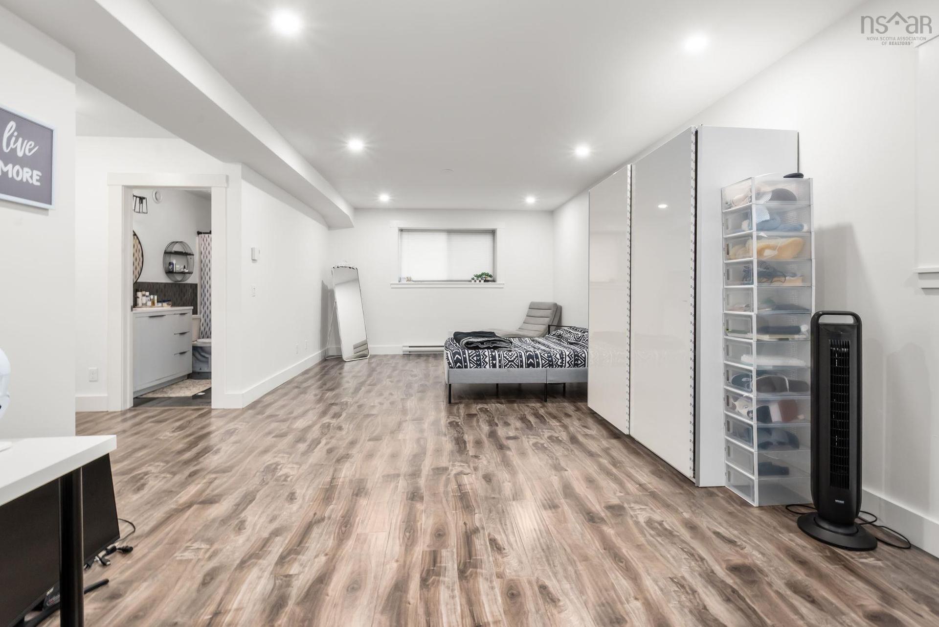 51 Capstone Crescent, Bedford, NS - Indoor