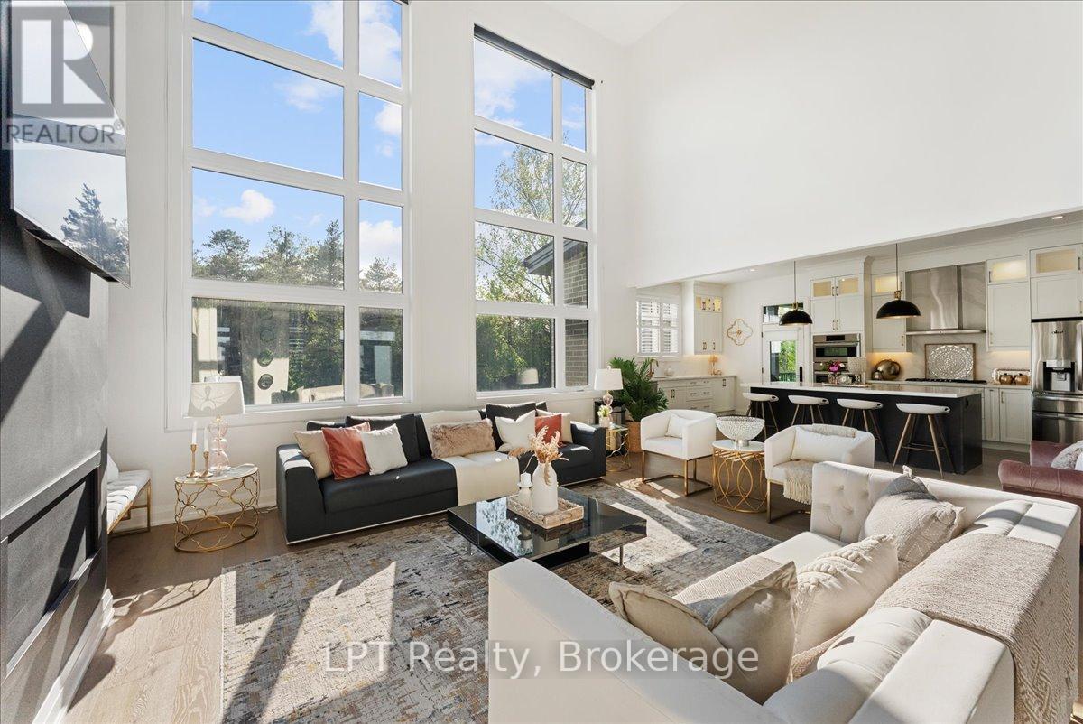 67 Charles Tilley Crescent, Clarington, ON - Indoor Photo Showing Living Room