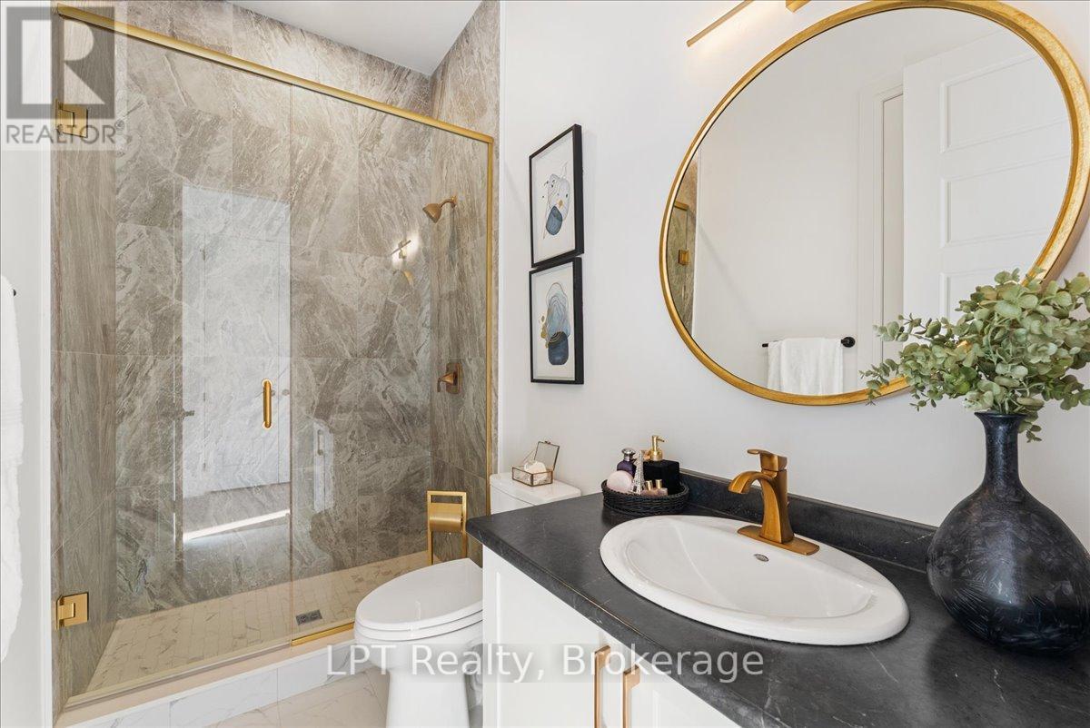 semi ensuite - 67 Charles Tilley Crescent, Clarington, ON - Indoor Photo Showing Bathroom