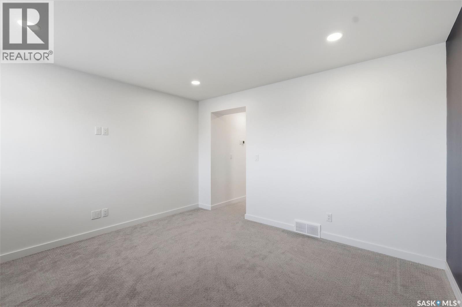 104 Forsey Avenue, Saskatoon, SK - Indoor Photo Showing Other Room