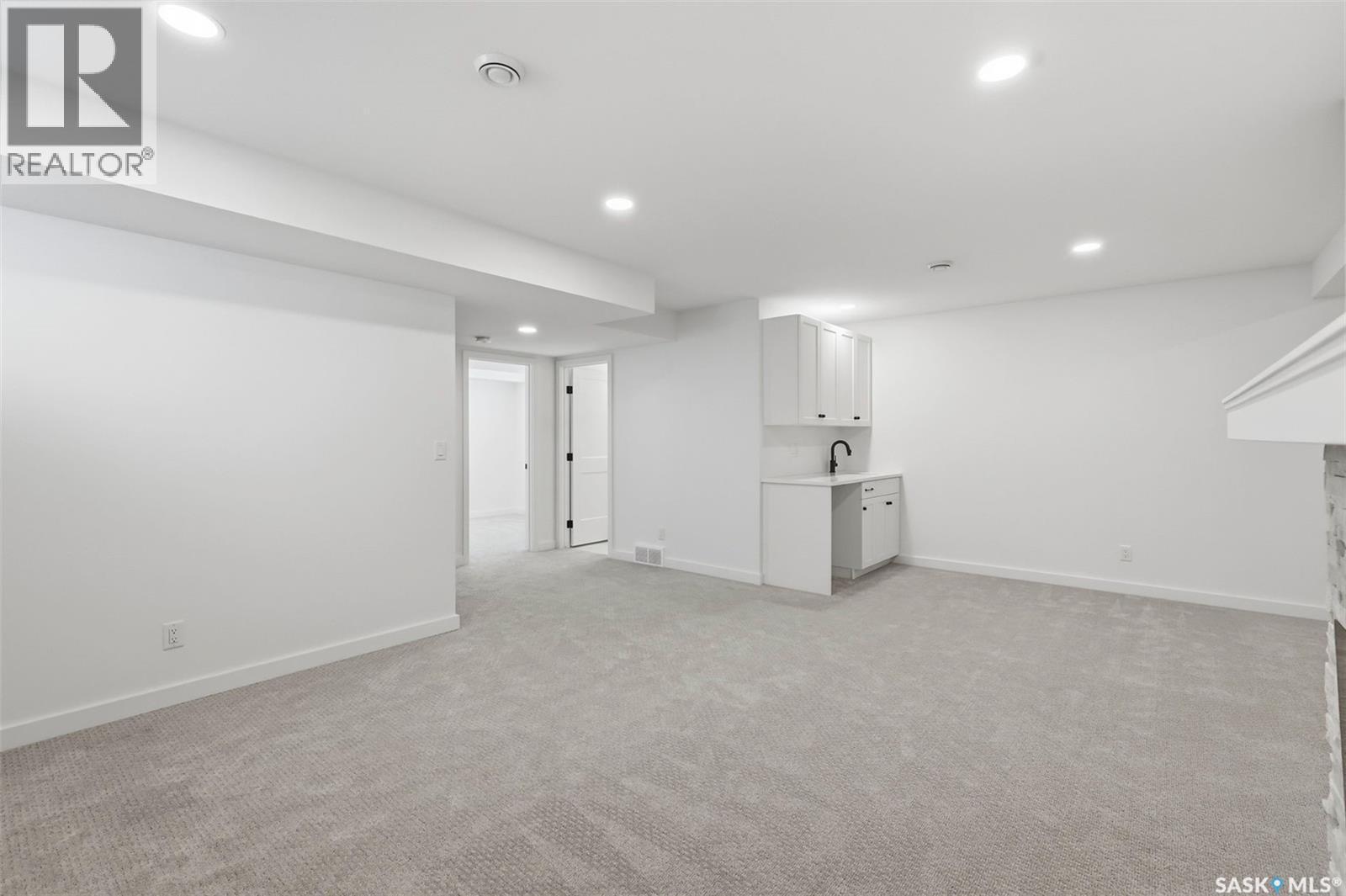 104 Forsey Avenue, Saskatoon, SK - Indoor