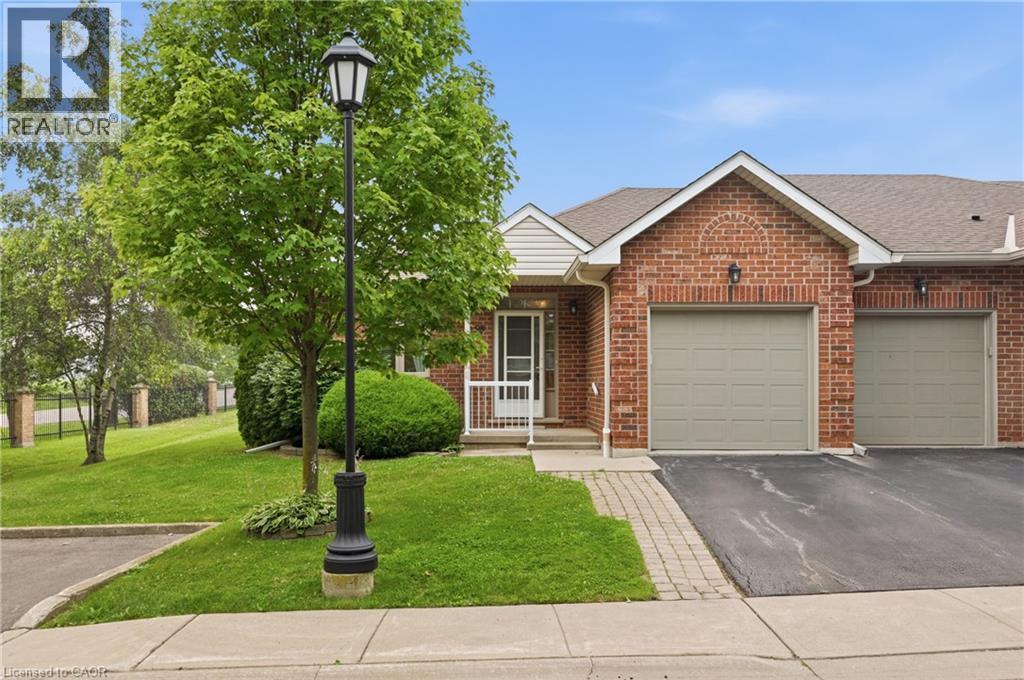 98 Sunibel Drive E, Glanbrook, ON - Outdoor