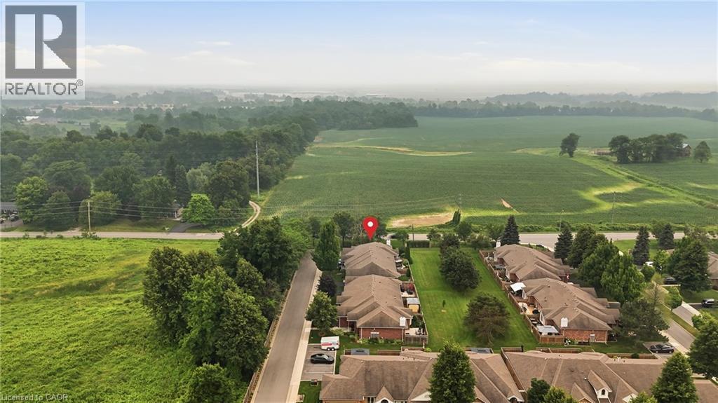 98 Sunibel Drive E, Glanbrook, ON - Outdoor With View