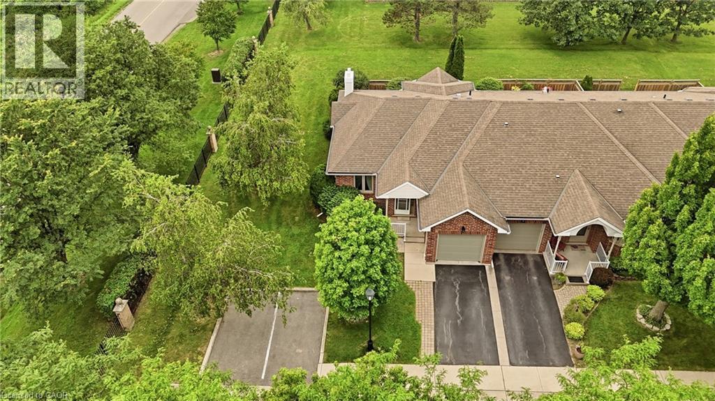 98 Sunibel Drive E, Glanbrook, ON - Outdoor