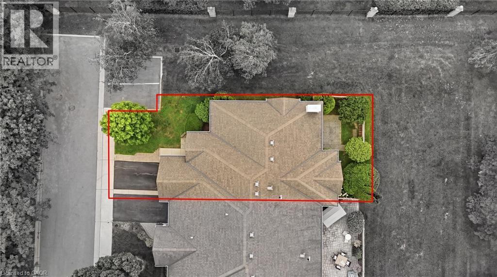 98 Sunibel Drive E, Glanbrook, ON - Outdoor