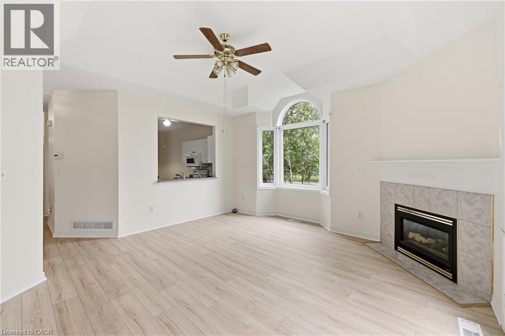98 Sunibel Drive E, Glanbrook, ON - Indoor Photo Showing Living Room With Fireplace