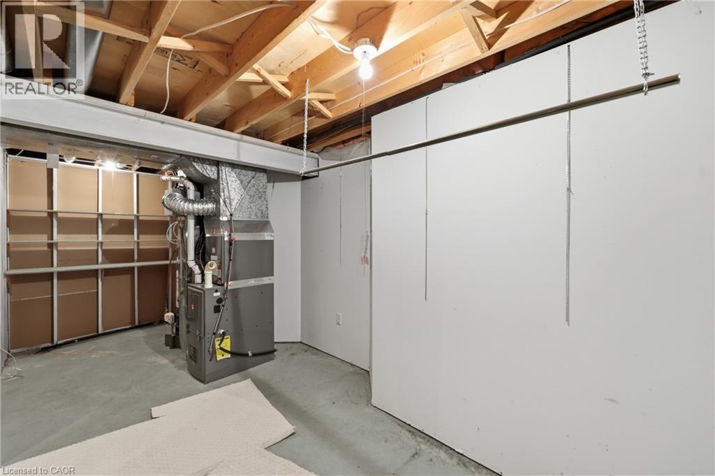 98 Sunibel Drive E, Glanbrook, ON - Indoor Photo Showing Basement