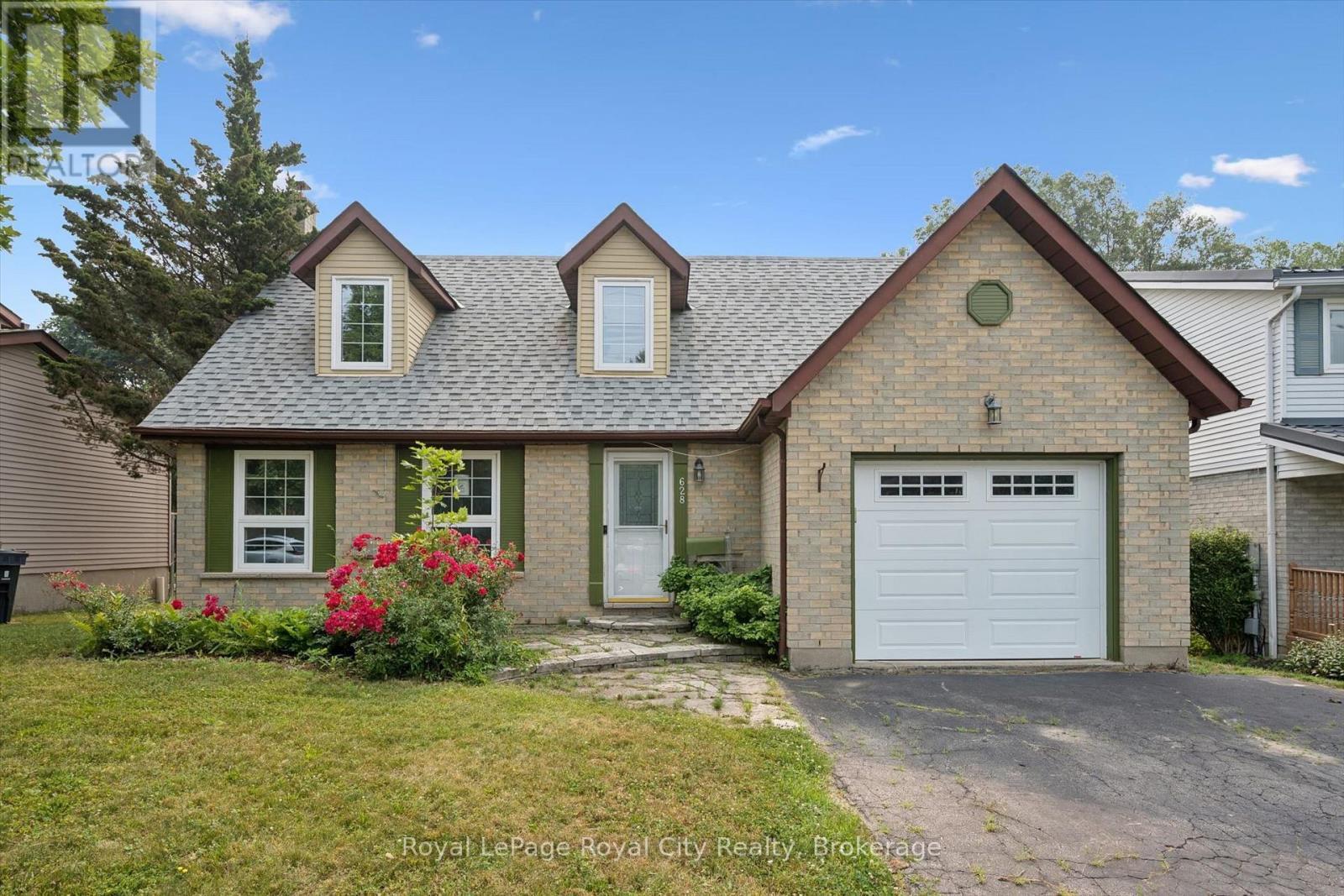 628 Willow Road, Guelph (Willow West/Sugarbush/West Acres), ON - Outdoor