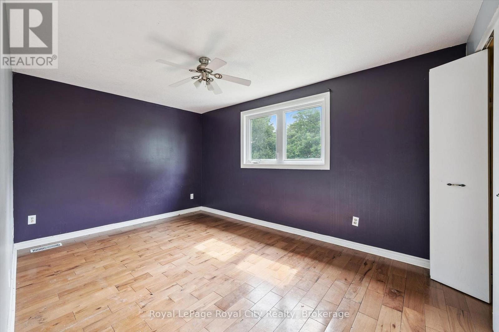 628 Willow Road, Guelph (Willow West/Sugarbush/West Acres), ON - Indoor Photo Showing Other Room