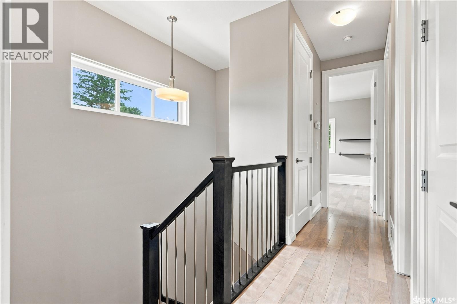 1623 Broadway Avenue, Saskatoon, SK - Indoor Photo Showing Other Room
