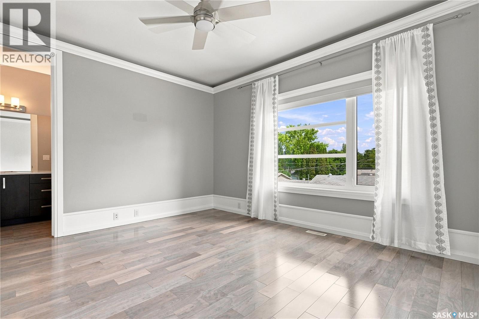 1623 Broadway Avenue, Saskatoon, SK - Indoor Photo Showing Other Room