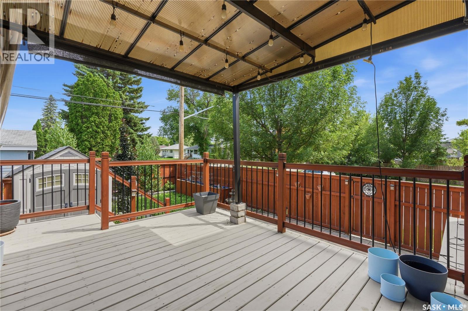 1623 Broadway Avenue, Saskatoon, SK - Outdoor With Deck Patio Veranda With Exterior