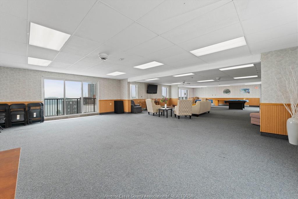 1110-8591 Riverside Drive East, Windsor, ON - Indoor