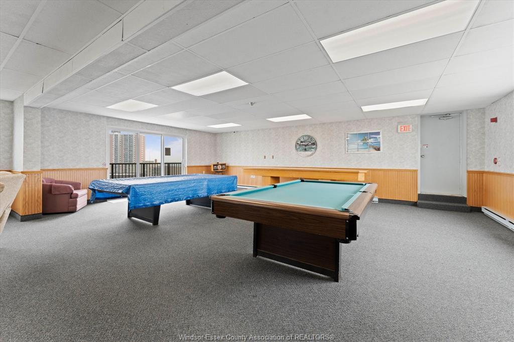 1110-8591 Riverside Drive East, Windsor, ON - Indoor Photo Showing Other Room