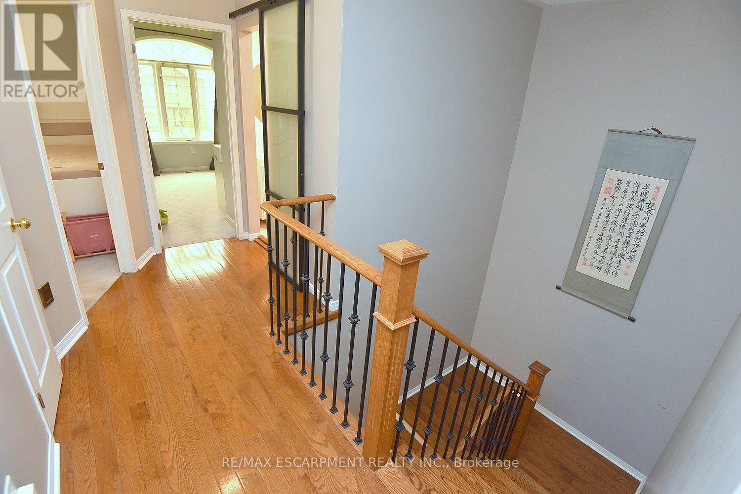 22 Moore Crescent, Hamilton, ON - Indoor Photo Showing Other Room