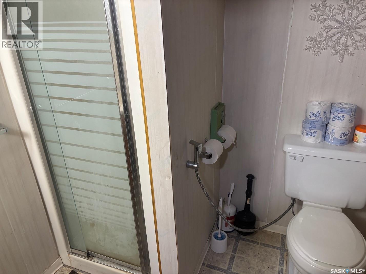 127 Walden Crescent, Regina, SK - Indoor Photo Showing Bathroom