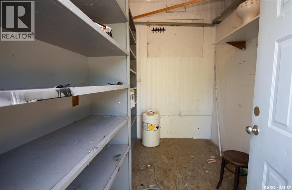 12 Highland Avenue, Jackfish Lake, SK - Indoor