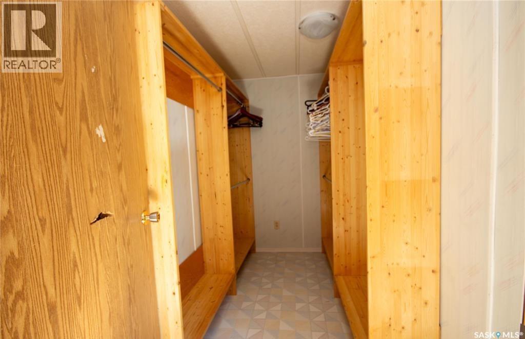 12 Highland Avenue, Jackfish Lake, SK - Indoor Photo Showing Other Room