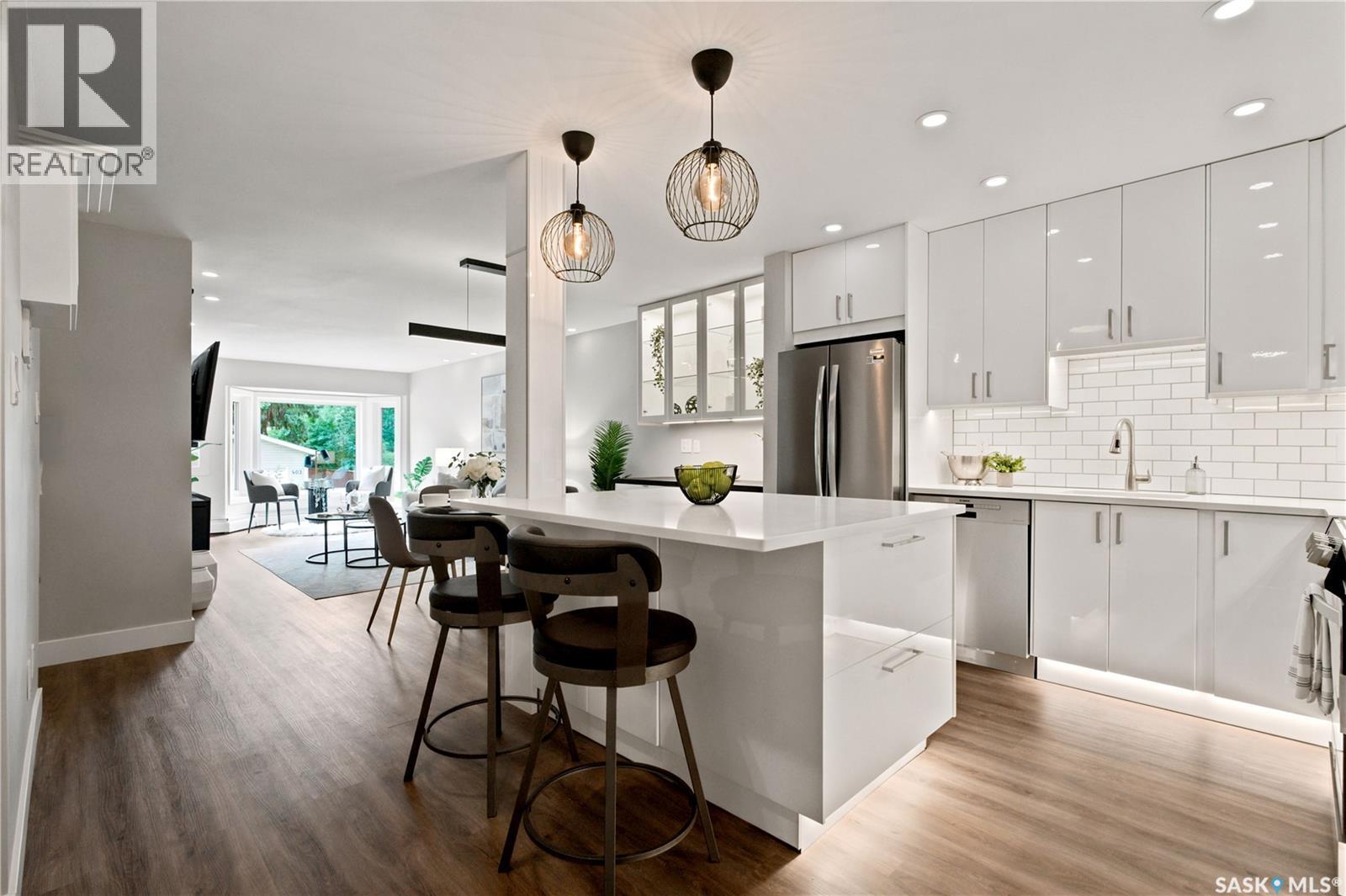 105 410 Main Street, Saskatoon, SK - Indoor Photo Showing Kitchen With Upgraded Kitchen